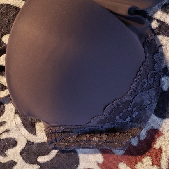 La Senza strapless bra - Picture 2 of 6